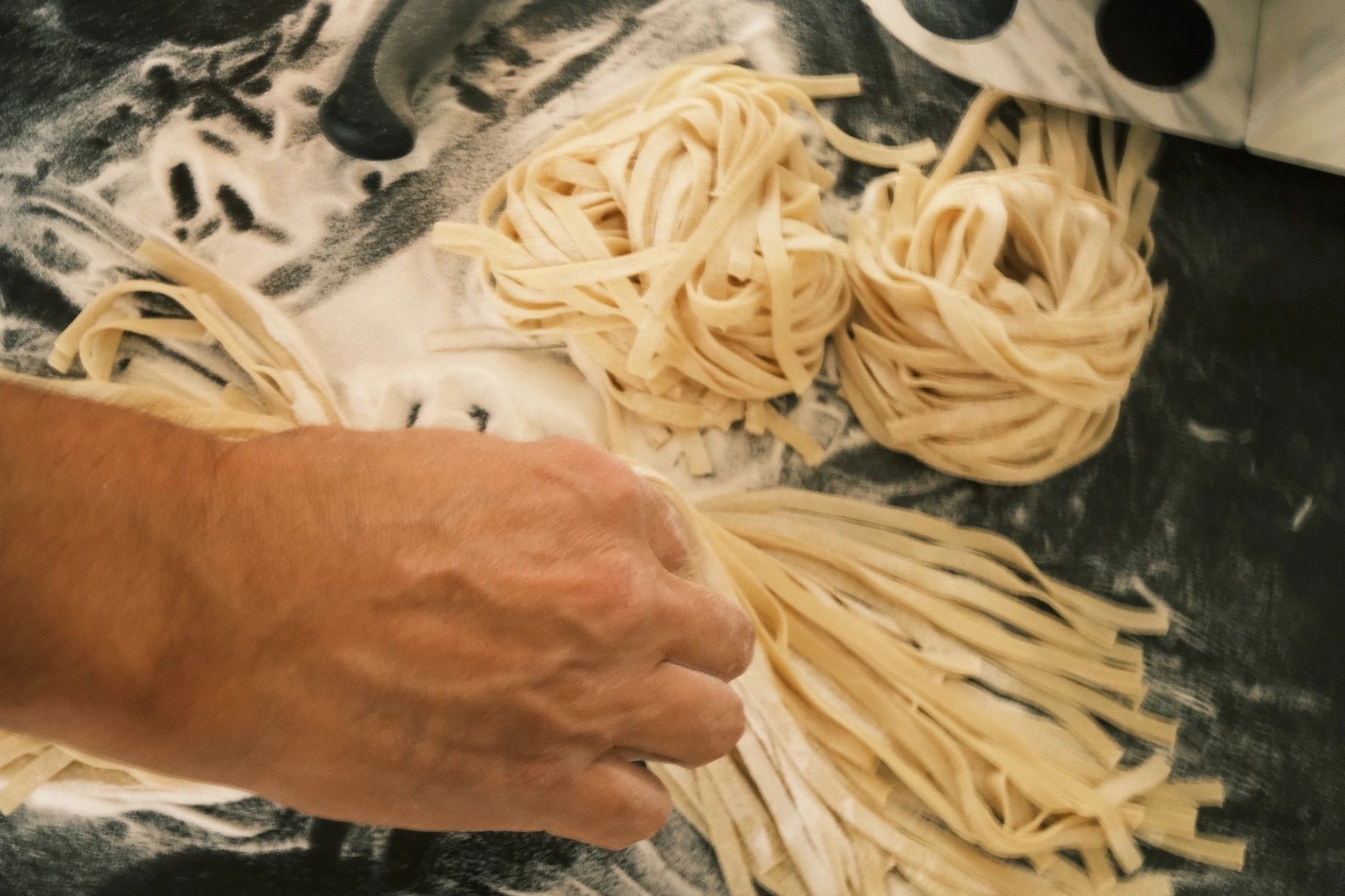 Italian cooking class with fresh pasta